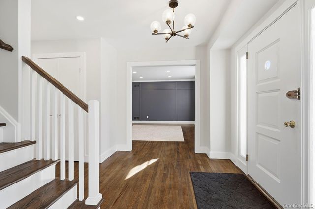 7 Rural Drive, Scarsdale, NY 10583