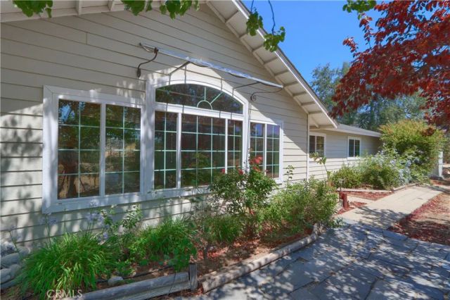 35777 Road 606, Raymond, CA 93653