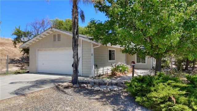 35777 Road 606, Raymond, CA 93653