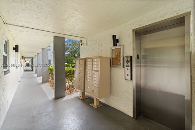 8605 W Sample Rd 306, Coral Springs, FL 33065