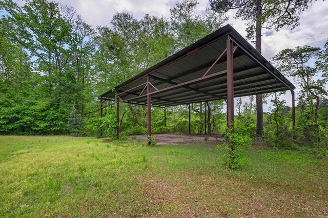 315 Deceiper Hill Rd Road, Arkadelphia, AR 71923