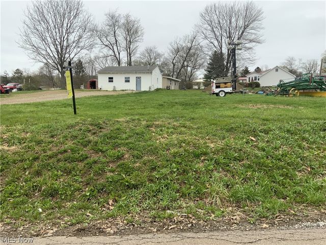 1112 Mick Road, Wellsville, OH 43968