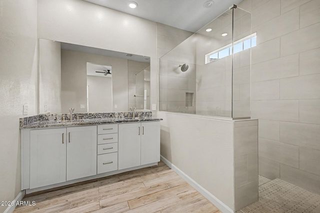 5050 E ANDERSON Drive, Scottsdale, AZ 85254