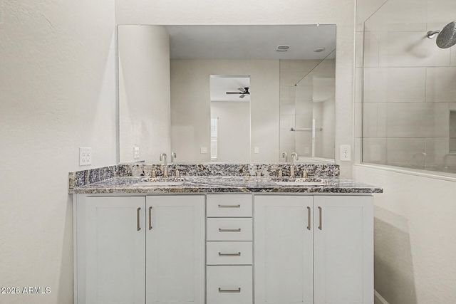 5050 E ANDERSON Drive, Scottsdale, AZ 85254