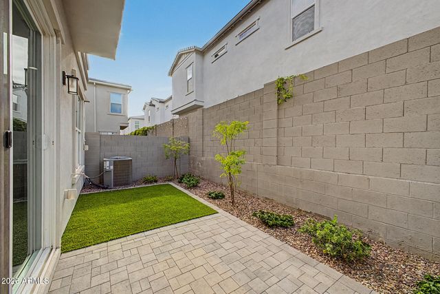 5050 E ANDERSON Drive, Scottsdale, AZ 85254