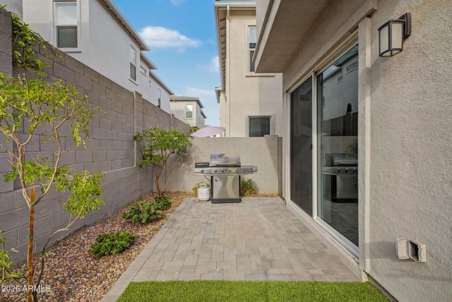 5050 E ANDERSON Drive, Scottsdale, AZ 85254