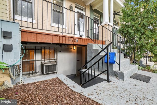 1428 INDEPENDENCE AVE SE, Washington, DC 20003