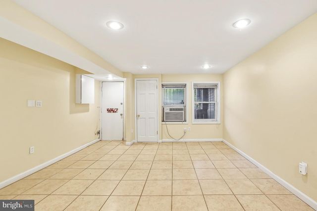 1428 INDEPENDENCE AVE SE, Washington, DC 20003