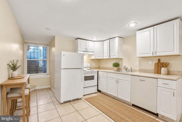 1428 INDEPENDENCE AVE SE, Washington, DC 20003