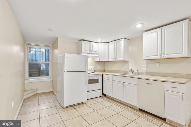 1428 INDEPENDENCE AVE SE, Washington, DC 20003