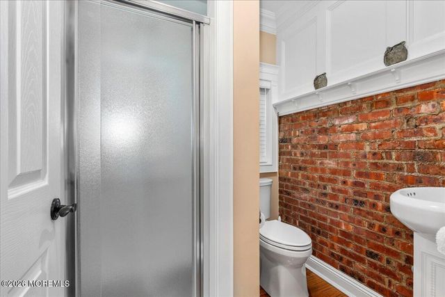 102 Middletown Road, Holmdel, NJ 07733