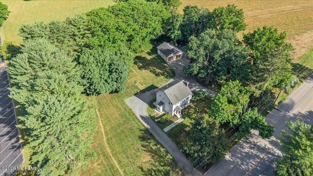 102 Middletown Road, Holmdel, NJ 07733