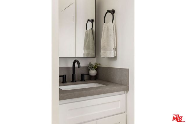 3330 Minto Court, Los Angeles, CA 90032