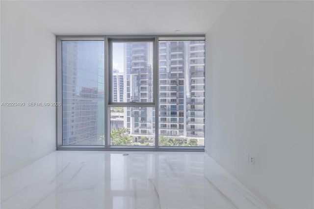 300 Biscayne Blvd Way 1704, Miami, FL 33131