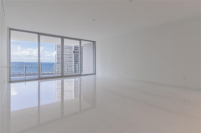 300 Biscayne Blvd Way 1704, Miami, FL 33131