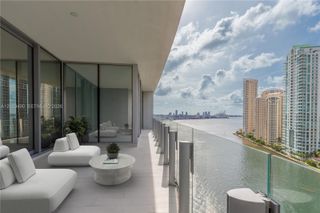 300 Biscayne Blvd Way 1704, Miami, FL 33131