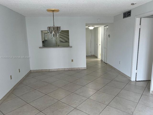 6880 Abbott Ave 508, Miami Beach, FL 33141