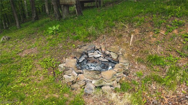 2993 Harris Highway, Washington, WV 26181