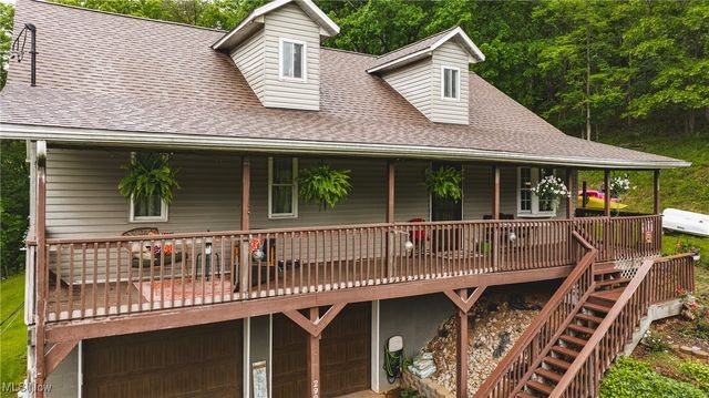 2993 Harris Highway, Washington, WV 26181
