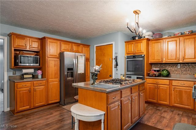 2993 Harris Highway, Washington, WV 26181