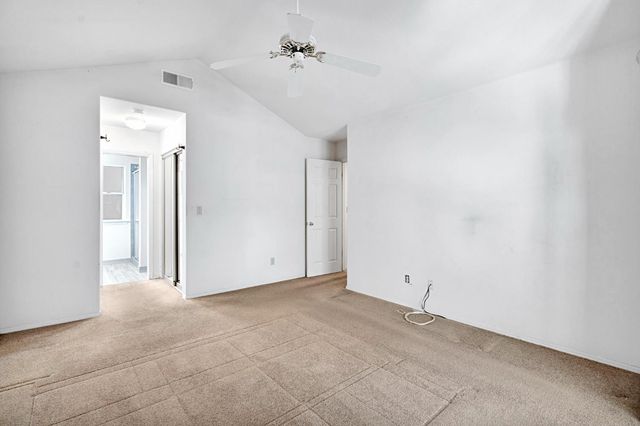 1315 E Loma Linda Avenue, Fresno, CA 93720