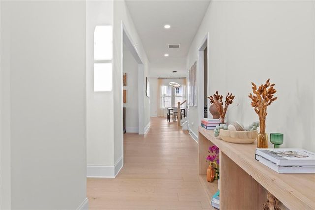 383 Tillman Pass, Woodstock, GA 30188