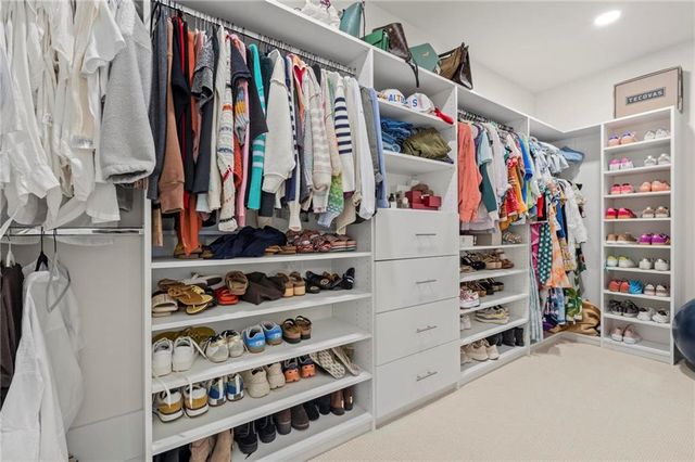 383 Tillman Pass, Woodstock, GA 30188