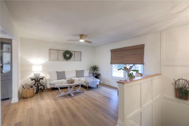 412 Allen Street, Buckner, MO 64016