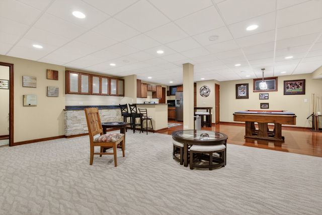 24453 S Blackhawk Drive, Channahon, IL 60410