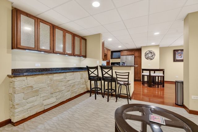 24453 S Blackhawk Drive, Channahon, IL 60410