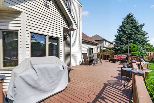 24453 S Blackhawk Drive, Channahon, IL 60410
