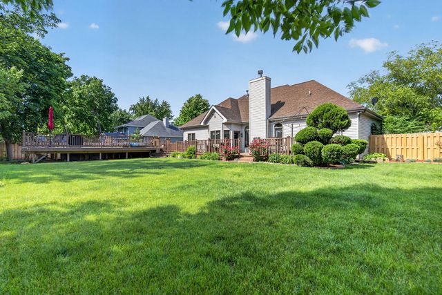 24453 S Blackhawk Drive, Channahon, IL 60410