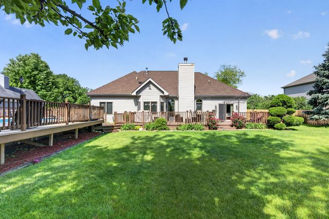 24453 S Blackhawk Drive, Channahon, IL 60410