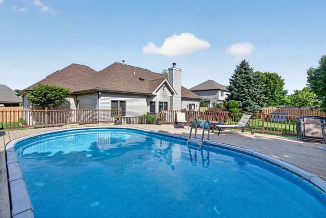 24453 S Blackhawk Drive, Channahon, IL 60410