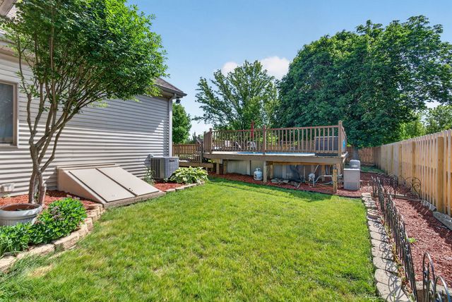 24453 S Blackhawk Drive, Channahon, IL 60410