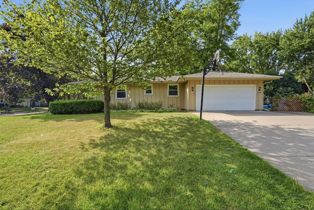 4549 Nevada Avenue N, New Hope, MN 55428