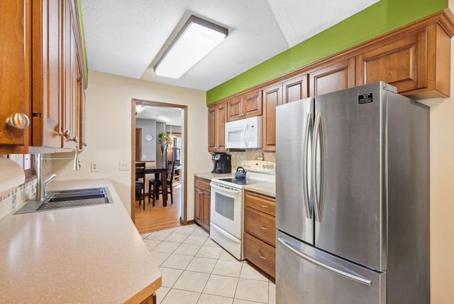 4549 Nevada Avenue N, New Hope, MN 55428