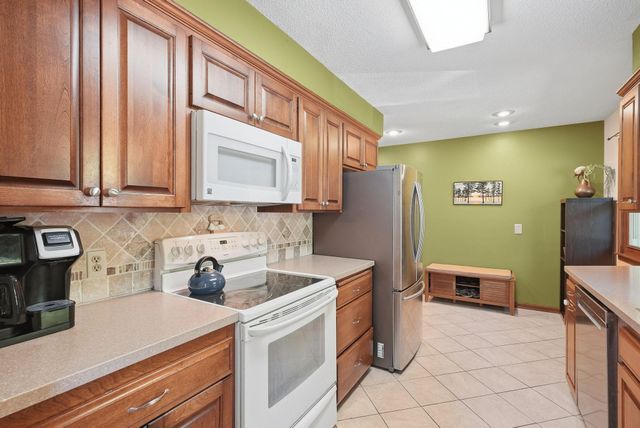 4549 Nevada Avenue N, New Hope, MN 55428