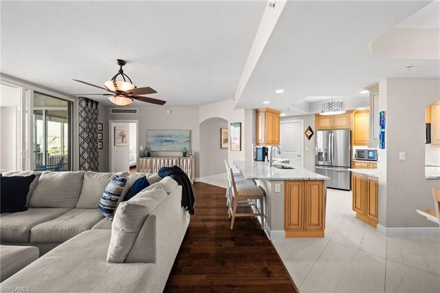 2090 W First ST G807, Fort Myers, FL 33901