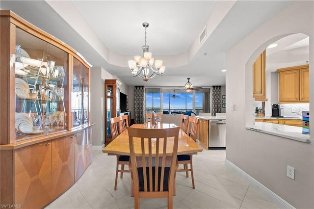 2090 W First ST G807, Fort Myers, FL 33901