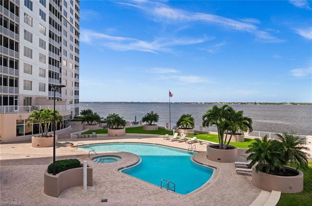 2090 W First ST G807, Fort Myers, FL 33901