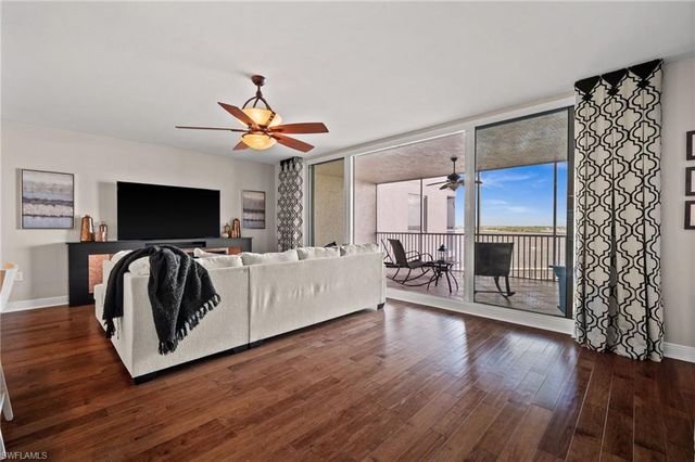 2090 W First ST G807, Fort Myers, FL 33901