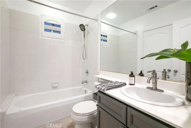 998 S Sedona, Anaheim, CA 92808