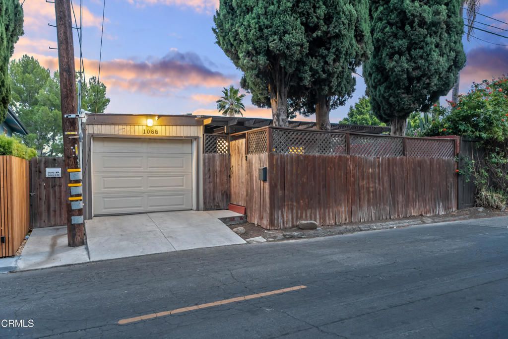 1088 Montecito Drive, Los Angeles, CA 90031