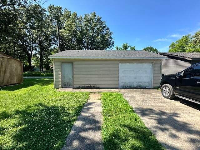1619 N 10th Street, Paducah, KY 42001