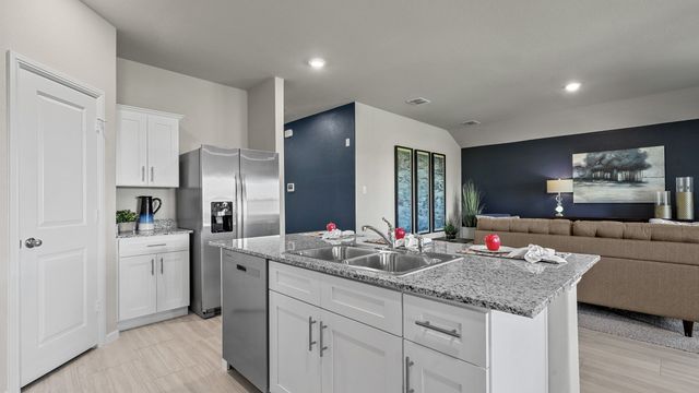 173 TUMBLEWEED Drive, Newark, TX 76071
