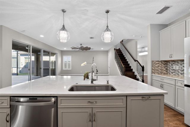 13231 WILDFLOWER MEADOW DRIVE, Riverview, FL 33579