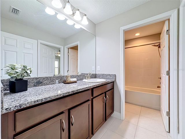 13231 WILDFLOWER MEADOW DRIVE, Riverview, FL 33579