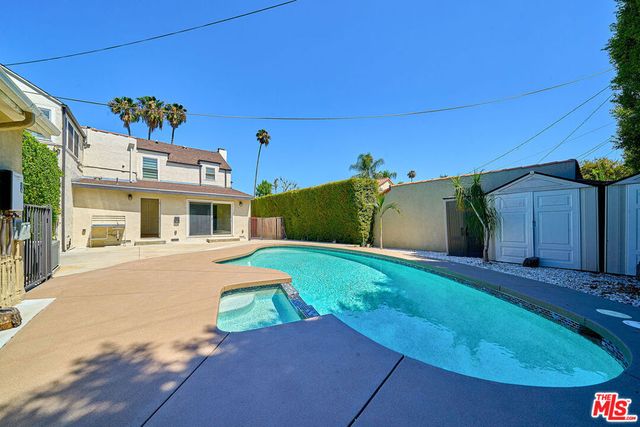 347 S Highland Avenue, Los Angeles, CA 90036