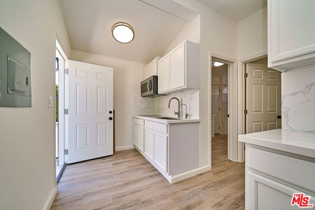 347 S Highland Avenue, Los Angeles, CA 90036